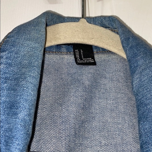 MINT CONDITION Forever 21 Denim Vest - Picture 3 of 6